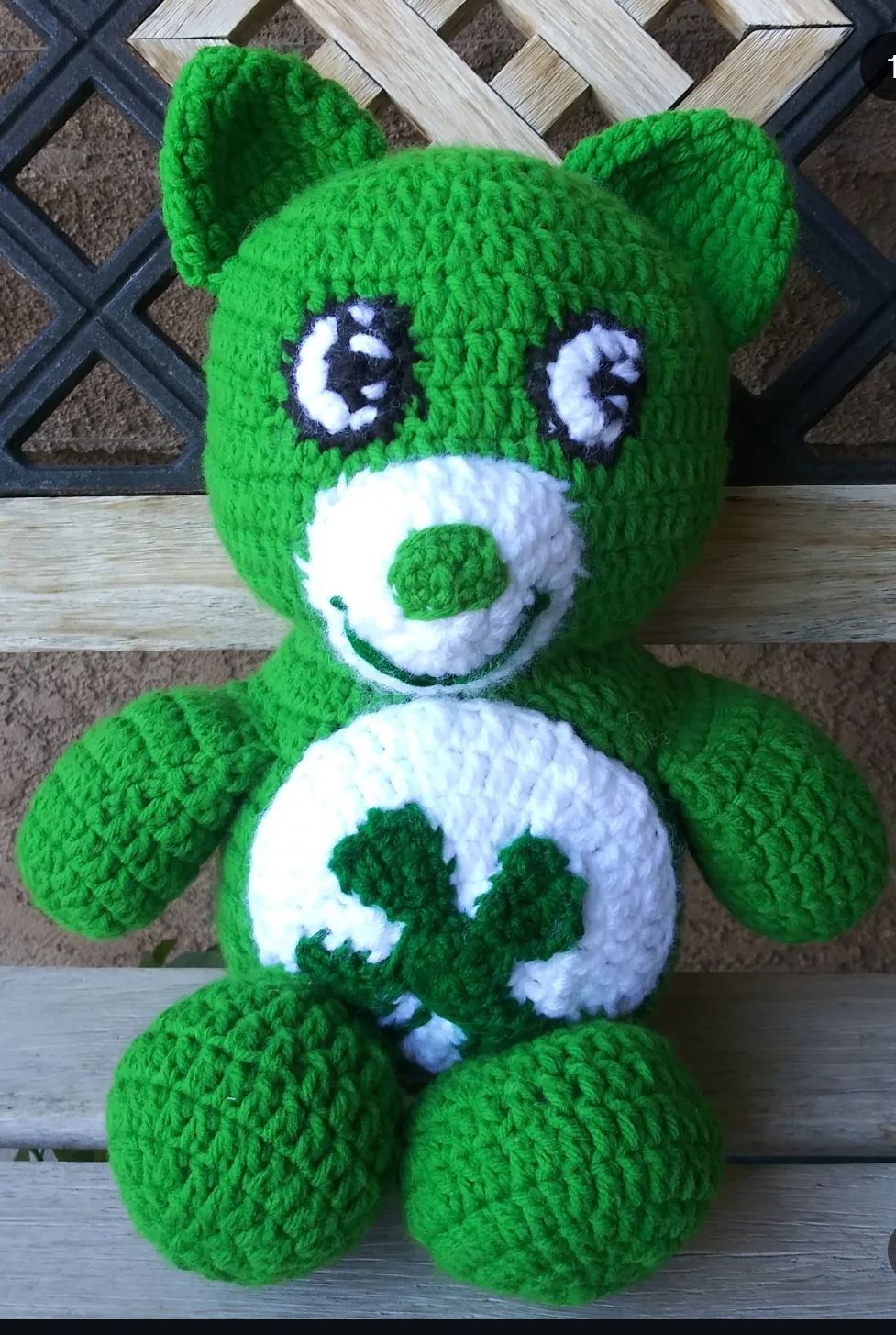 Lucky care bear blushie